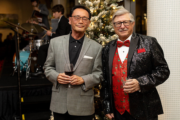 Alex Con, Charles Brantley