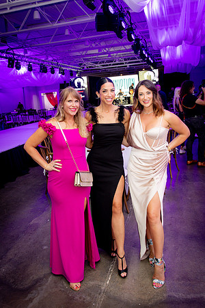 Christen Sellier, Annie Guarcello, Lauren Bianchi